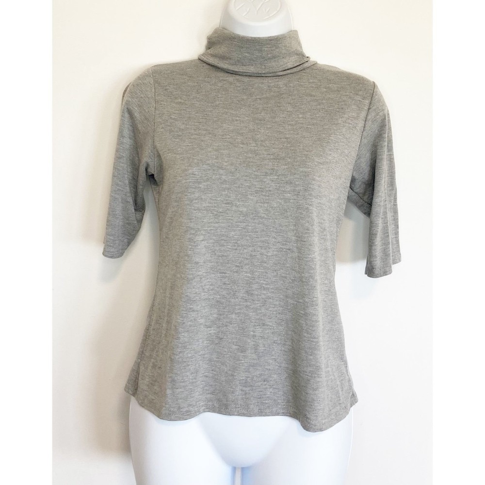SHORT SLEEVE TURTLENECK TOP SIZE US 8